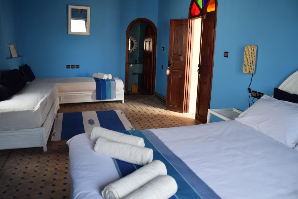 Riad Saltana Esauira Habitación foto